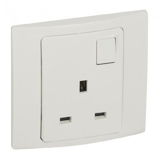 LEGRAND MalliaTM Senses British standard single pole socket outlets 13 A - 250 V-Electrical Supplies-DELIGHT OptoElectronics Pte. Ltd